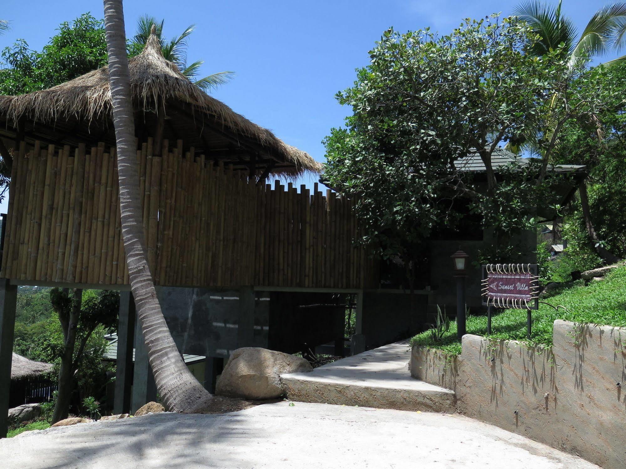 Koh Tao Heights Apartments Exterior photo