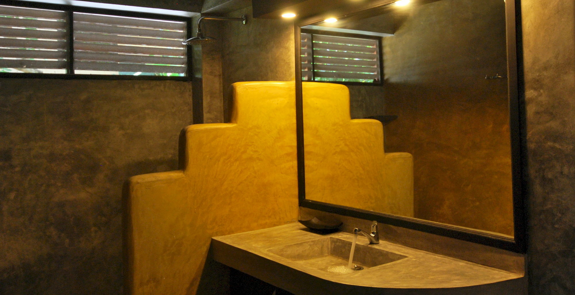 Koh Tao Heights Apartments Exterior photo