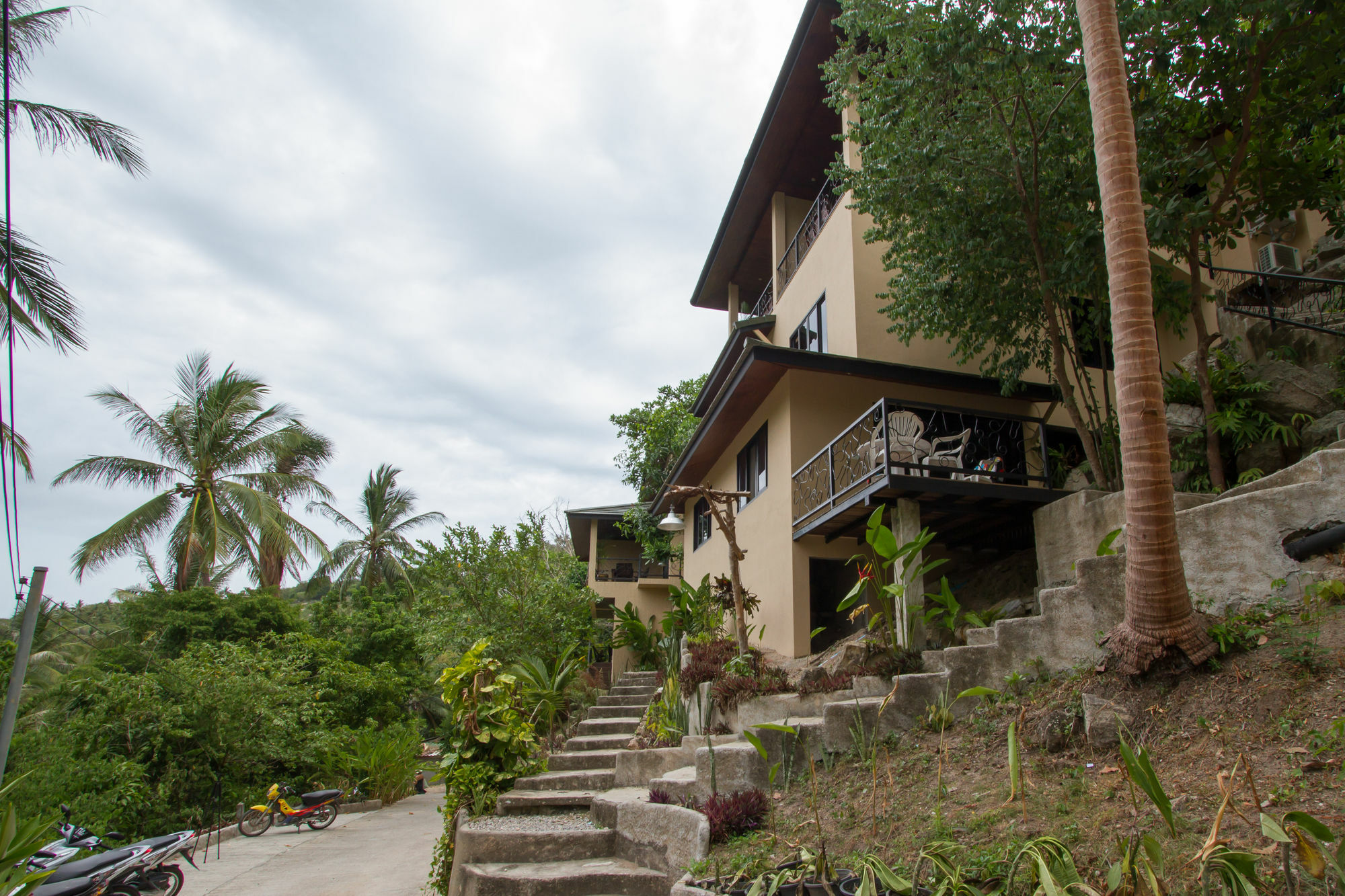 Koh Tao Heights Apartments Exterior photo